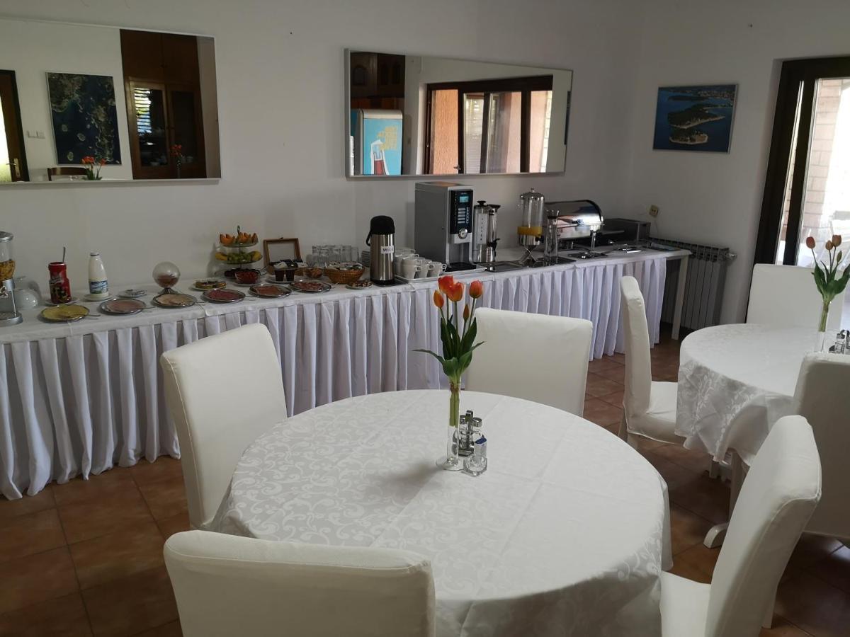 Bed & Breakfast Anita Medolino Esterno foto