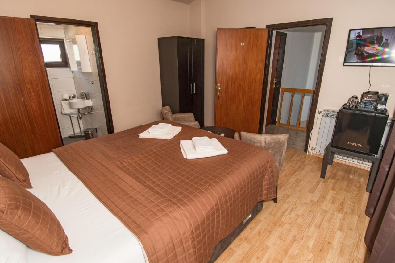 Bed & Breakfast Anita Medolino Esterno foto