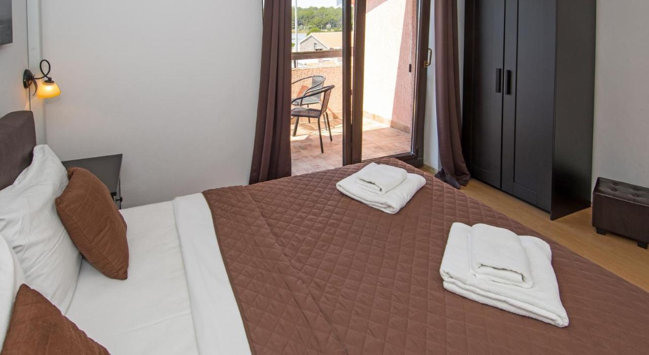 Bed & Breakfast Anita Medolino Esterno foto